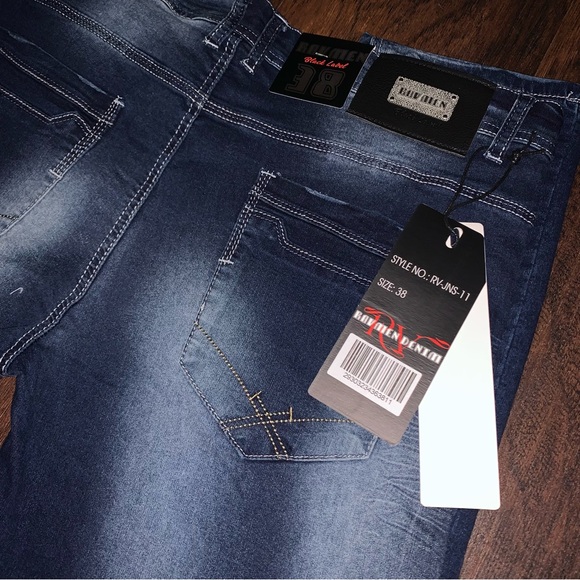 Skinny Jeans - Picture 5 of 6